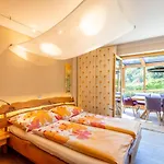 Haus Bergblick 3*