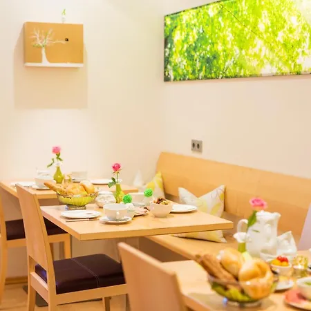 Vendégház Haus Bergblick 3*