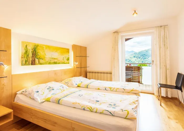 Haus Bergblick Pensjonat Fuschl am See