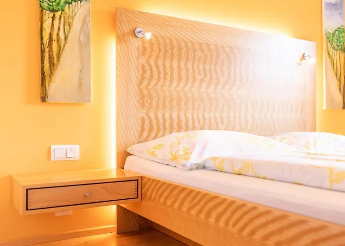Haus Bergblick ゲストハウス 3*