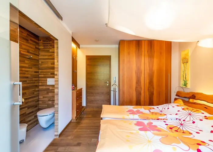 ゲストハウス Haus Bergblick 3*