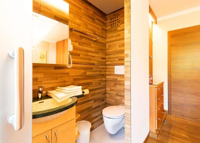 Haus Bergblick ゲストハウス 3*