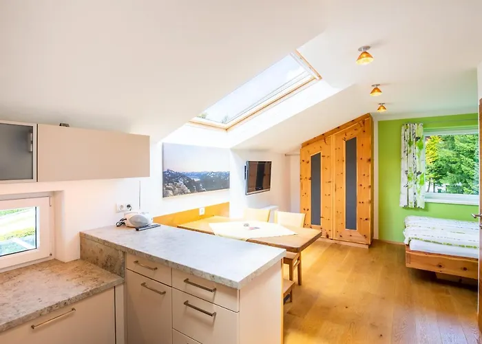 Haus Bergblick 3*